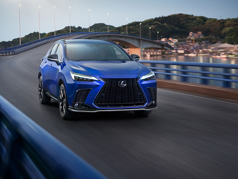 PHEV New Model ・7年の時を経て大きく進化を遂げたアーバンSUV「NX