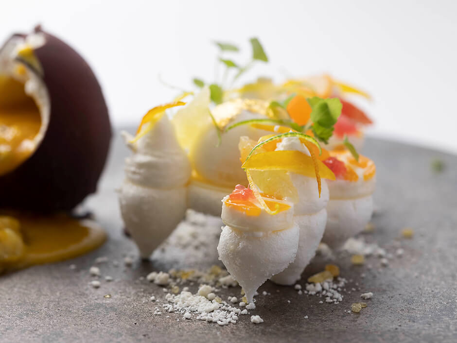 moment会員さま限定 読者プレゼントあり・帝国ホテル 東京料理長を