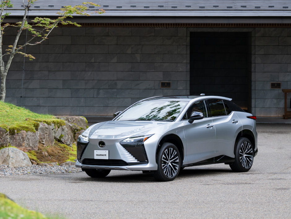 LEXUSのBEV（電気自動車）で旅するサステナブルニッポン・雲の上の